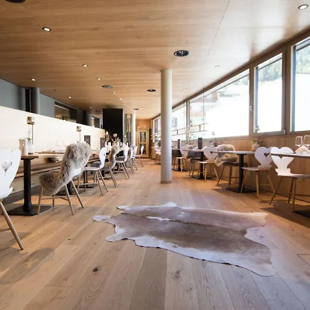 Valavier Aktivresort 4*