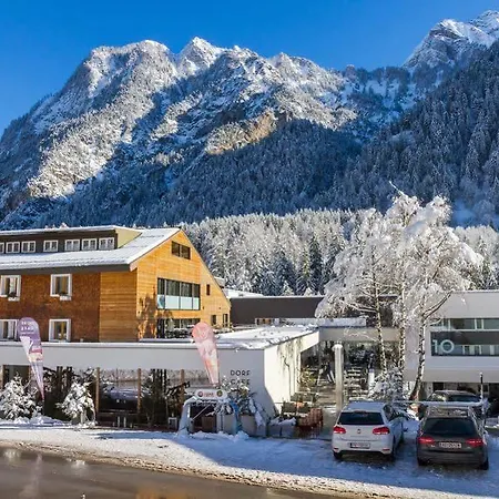 Valavier Aktivresort Otel 4*